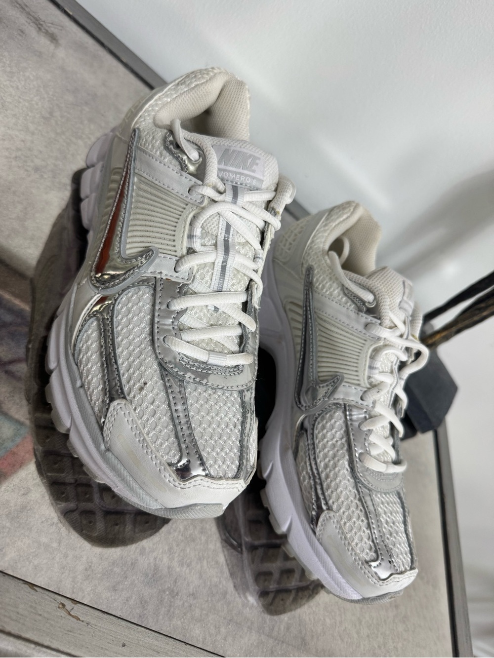 Nike White and Silver Athletic Sneakers V5